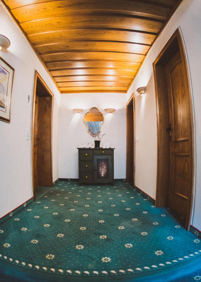 Landhotel Neugebauer Löllinggraben Buitenkant foto