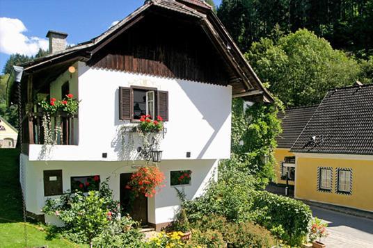 Landhotel Neugebauer Löllinggraben Buitenkant foto