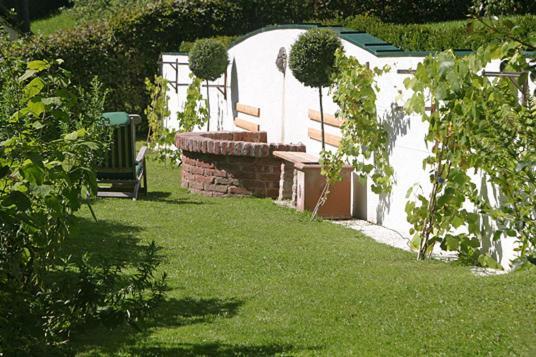 Landhotel Neugebauer Löllinggraben Buitenkant foto